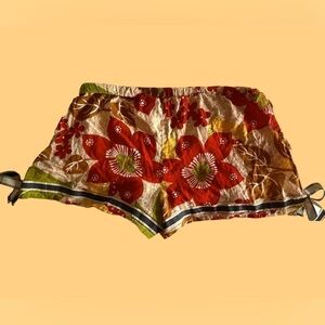 CUPCAKES & Cartwherls batik print shorts with bows, S/M, cotton